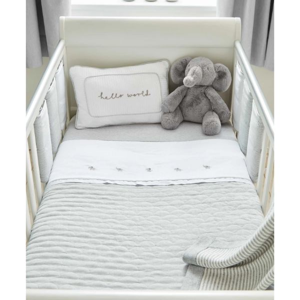 Mamas and papas welcome to the world bedding store
